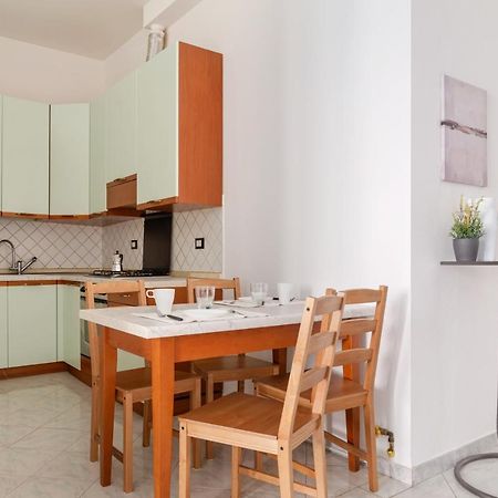 Stazione Centrale Cozy And Functional Flat ميلان المظهر الخارجي الصورة
