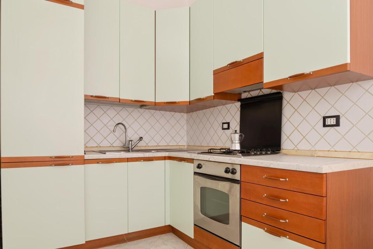 Stazione Centrale Cozy And Functional Flat ميلان المظهر الخارجي الصورة